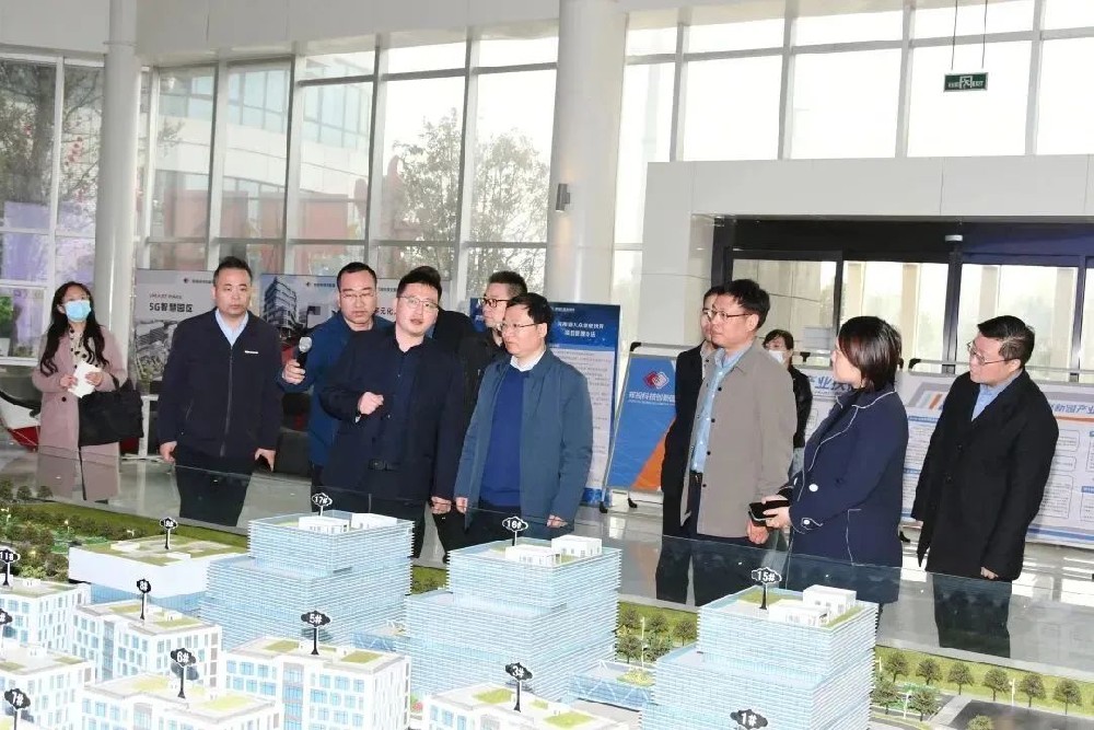 ʡ�̄�(w��)�d�����Q(m��o)�^(q��)����Ƭ�^(q��)�I(l��ng)��(d��o)һ���W�R��Ͷ�Ƽ���(chu��ng)�@�_չ�����߅^(q��)�꽨����ʡ���Q(m��o)ԇ�(y��n)�^(q��)�_�ń�(chu��ng)��(li��n)��(d��ng)�^(q��)���(d��ng)�����(xi��ng)�{(di��o)��