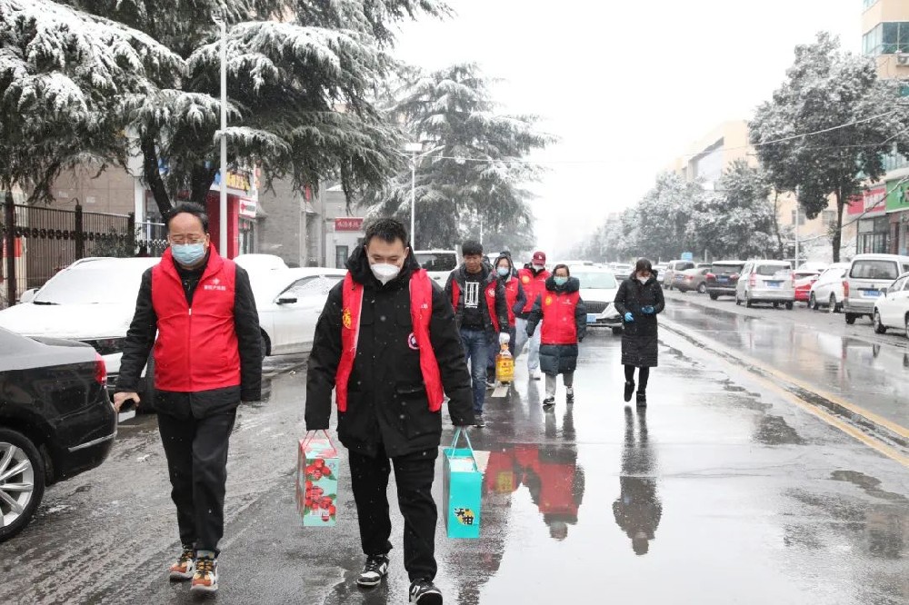 �������������O��־Ը�������P�� �������`�����L����Ͷ�a�I�@���Rկ��^�_չ���҂��Ĺ��ա�������־Ը���ջ��