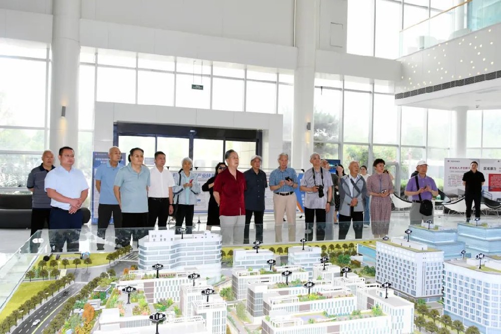 �м������ϸɲ��W�R��Ͷ�Ƽ����@�^Ħָ��