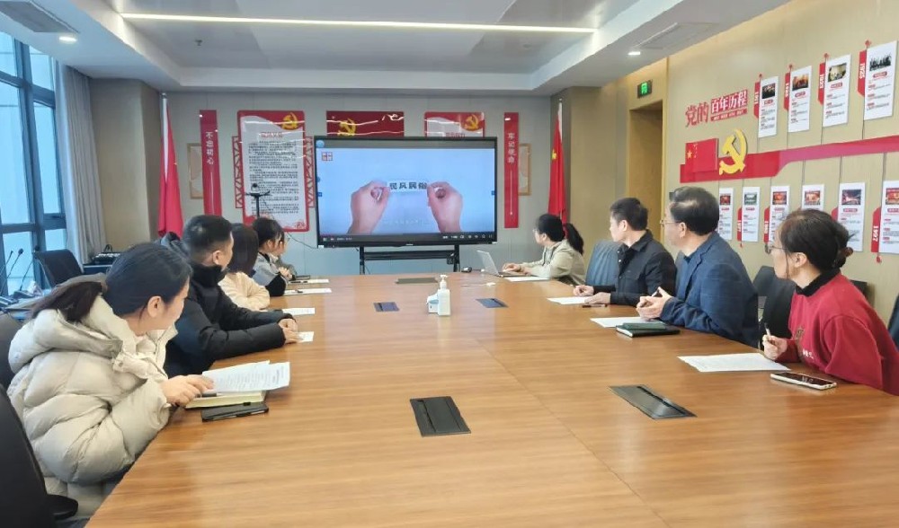 �������������O�����������^���� ���L����ӭ�´�����Ͷ�a�I�@��˾�_չ���L�������}�������