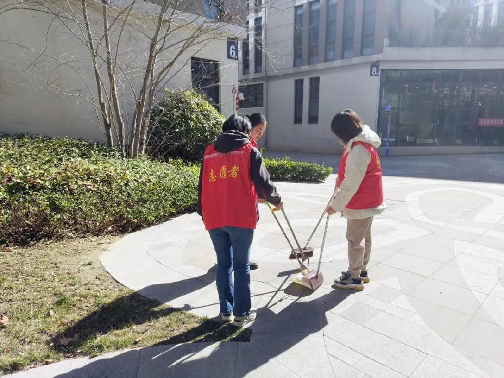 �������������O(sh��)���������I(l��ng) �򡰾G�����Щ���Ͷ�a(ch��n)�I(y��)�@��˾�M���_չ�Gɫ���(chu��ng)���Є�